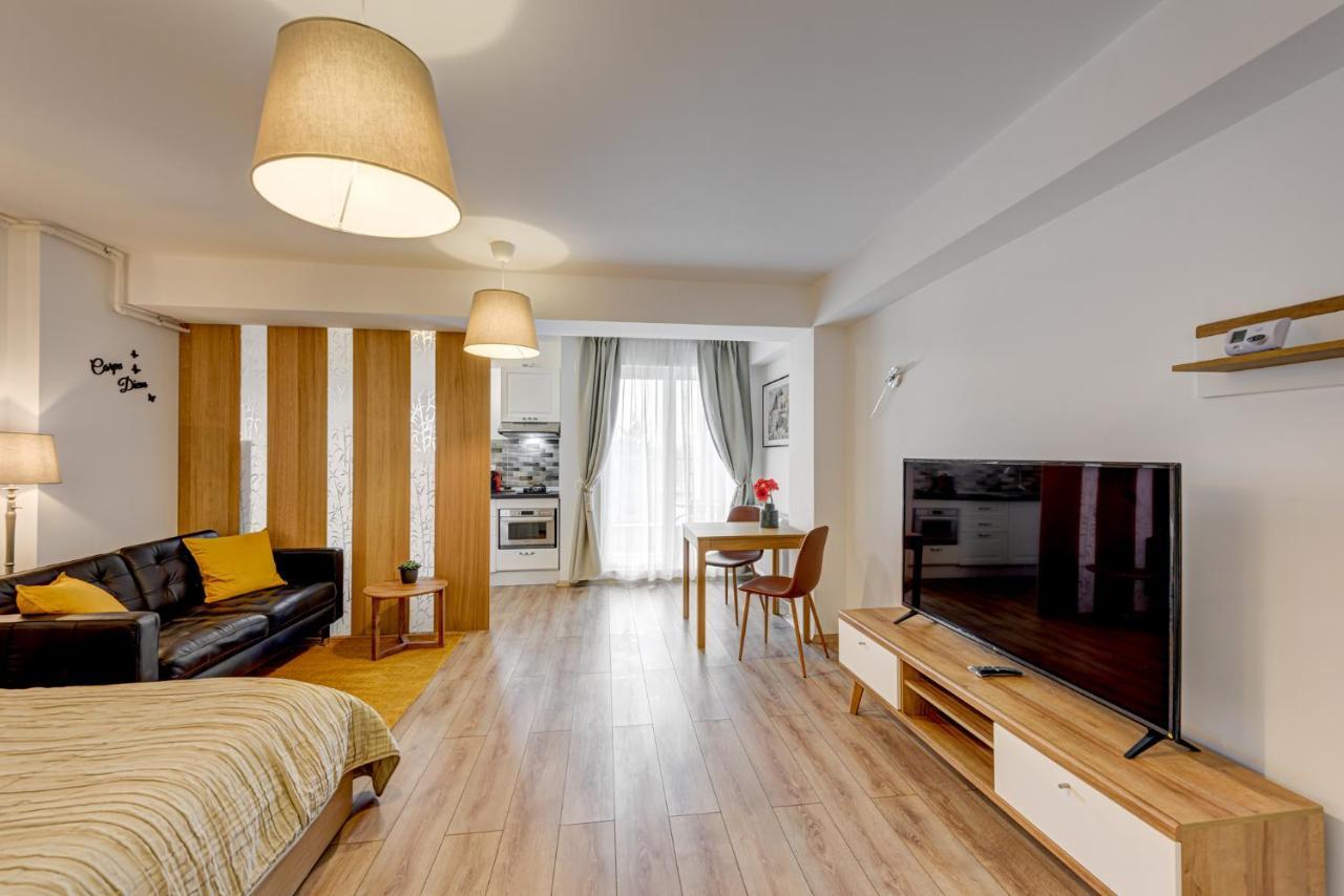 Bucharest Airport Suites & Villas Otopeni Bagian luar foto
